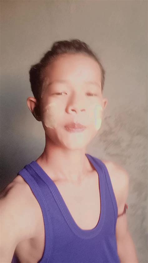 နောက်ဆုံးဗီဒီယိုများ 18++ may zon zon htet xd .